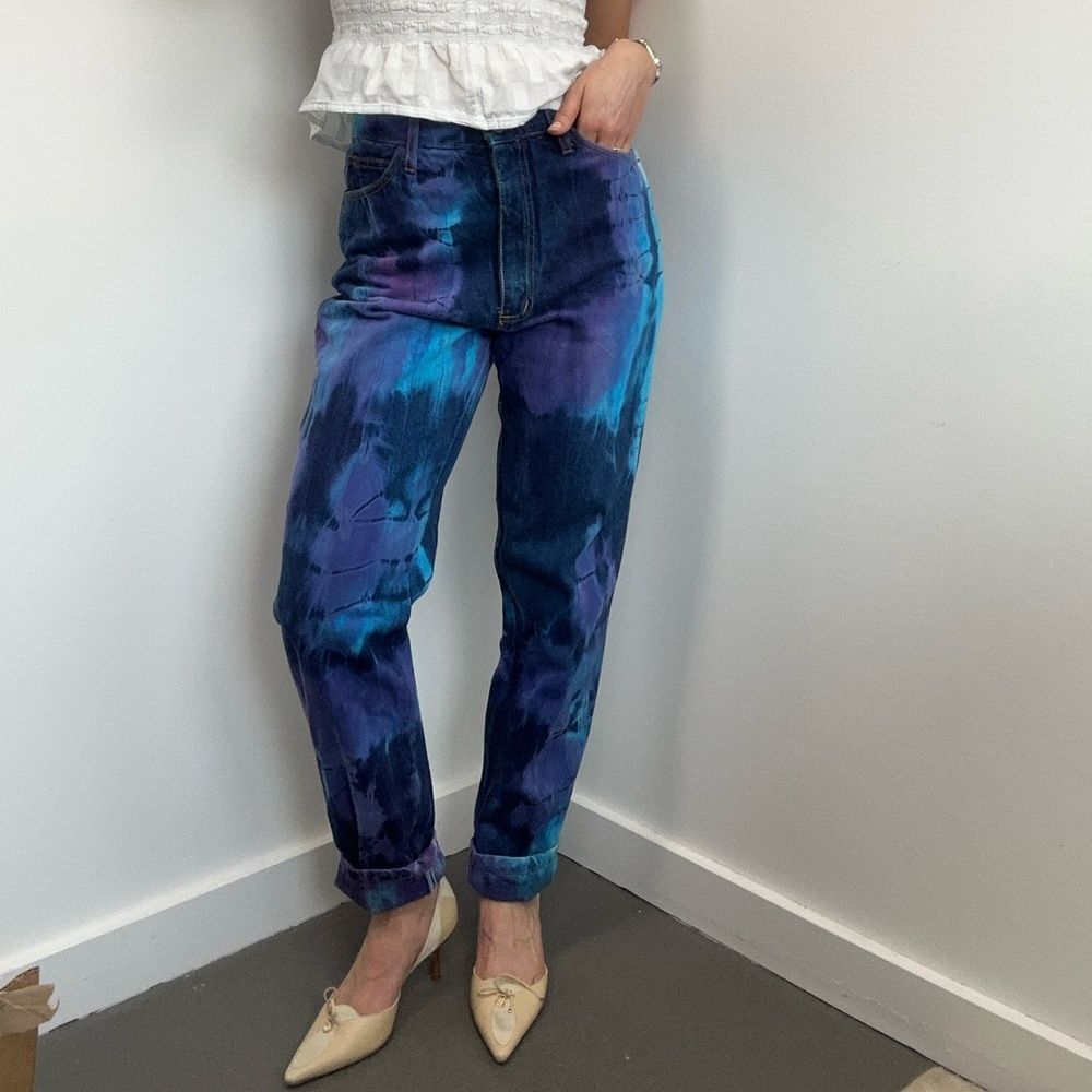 Vintage 90’s Tie Dye Blue Purple High Rise Straight Leg Jeans Size 28